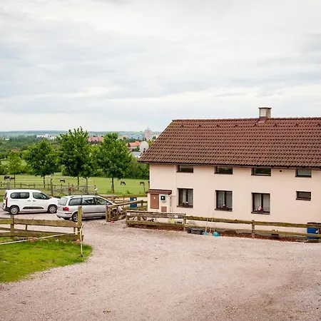 Na Statku V Jicine Apartman